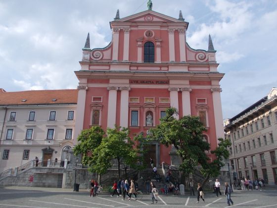 Frančiškanska cerkev na Prešernovem trgu